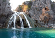 Turner Falls: Oklahoma’s Majestic Waterfall Oasis